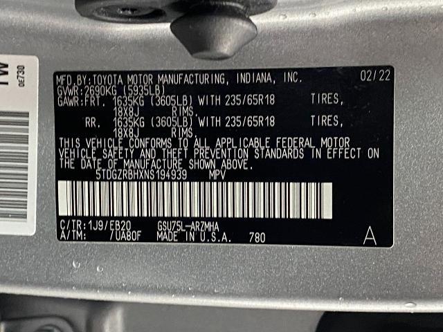 2022 Toyota Highlander Vehicle Photo in Appleton, WI 54913