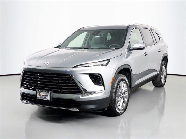 2025 Buick Enclave Vehicle Photo in PUYALLUP, WA 98371-4149