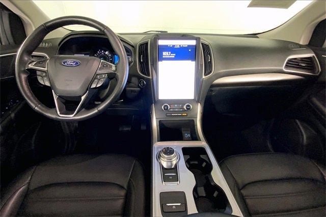2024 Ford Edge Vehicle Photo in INDEPENDENCE, MO 64055-1314