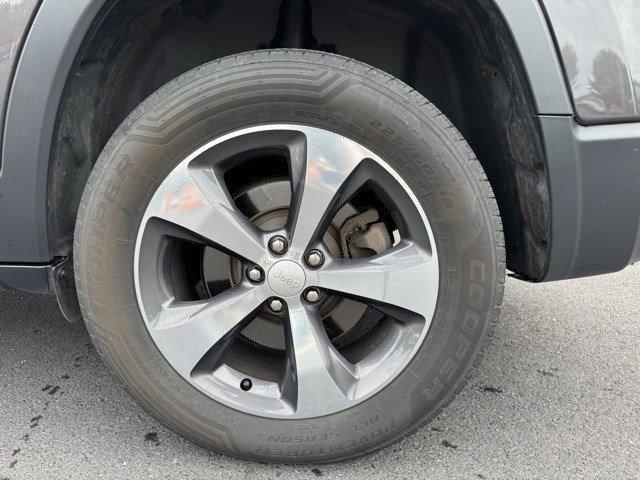 2019 Jeep Cherokee Vehicle Photo in Mechanicsburg, PA 17050-1707