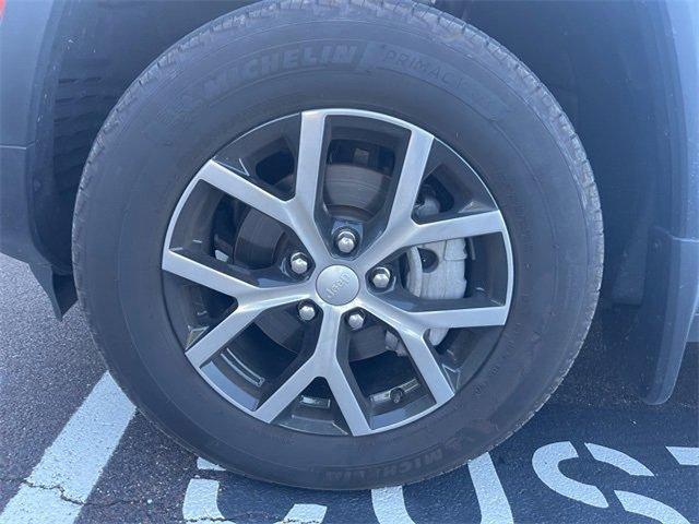 2024 Jeep Grand Cherokee Vehicle Photo in Willow Grove, PA 19090