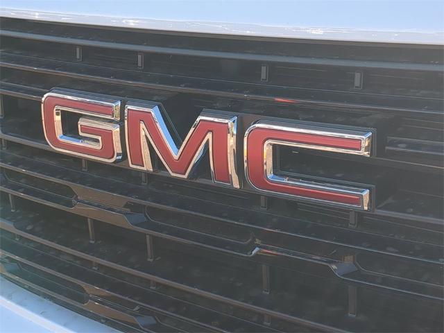 2025 GMC Sierra 1500 Vehicle Photo in GOODYEAR, AZ 85338-1310