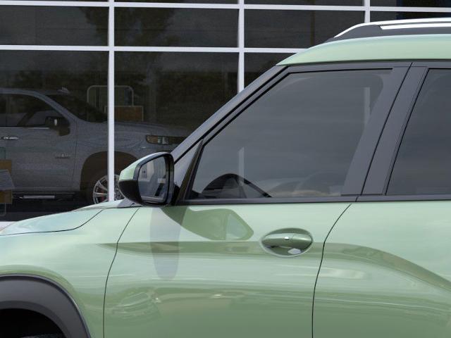 2025 Chevrolet Trailblazer Vehicle Photo in NEDERLAND, TX 77627-8017