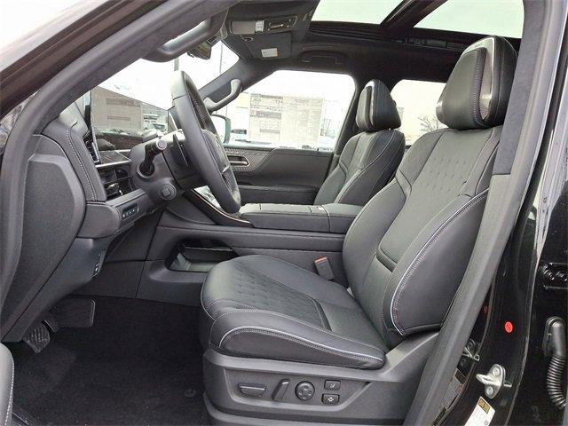 2025 INFINITI QX80 Vehicle Photo in Willow Grove, PA 19090