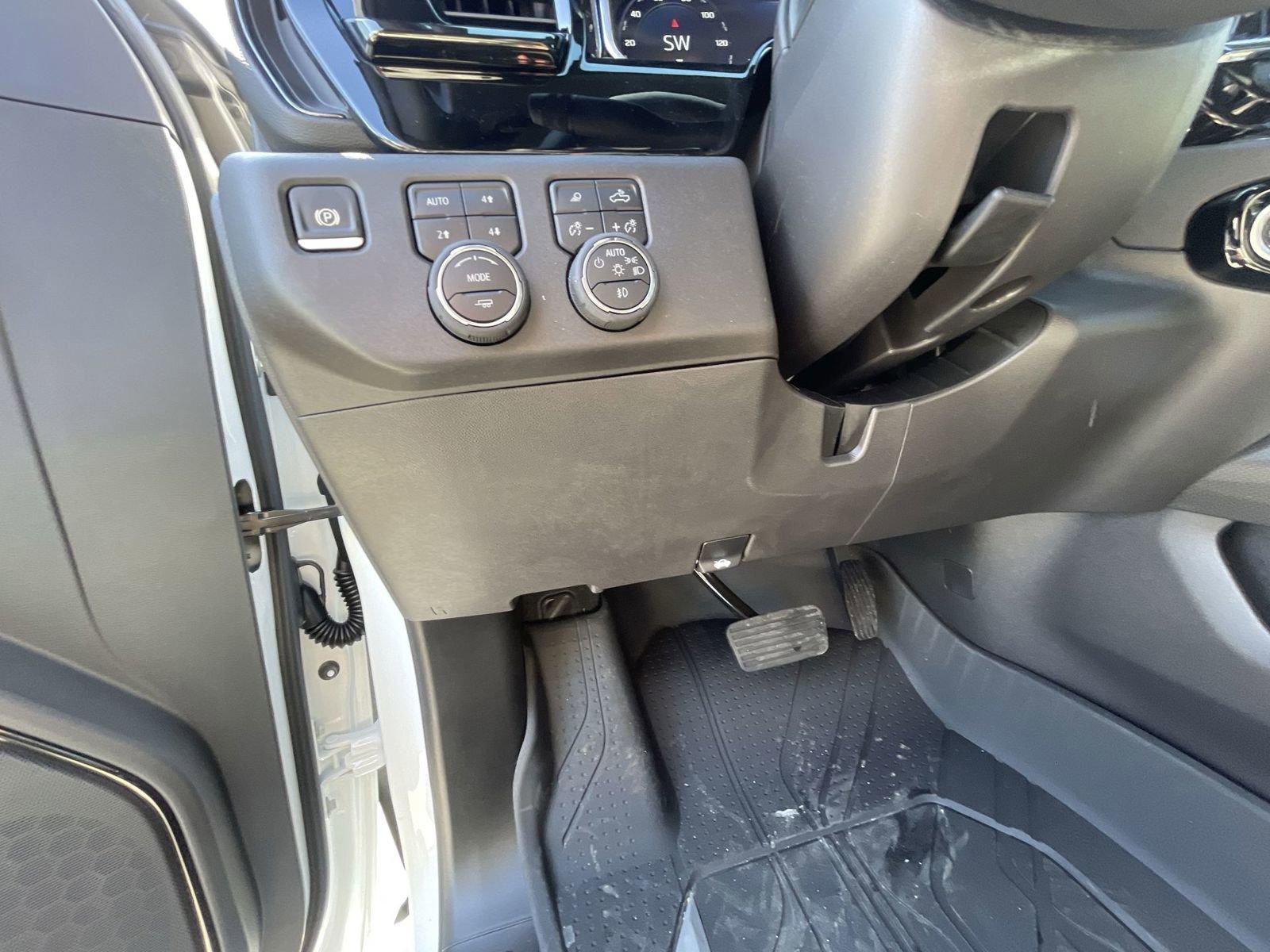 2025 Chevrolet Silverado 1500 Vehicle Photo in BENTONVILLE, AR 72712-4322
