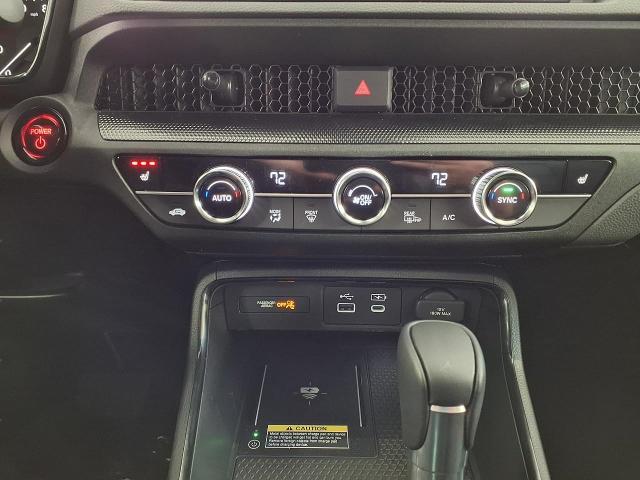 2025 Honda CR-V Hybrid Vehicle Photo in Oshkosh, WI 54904