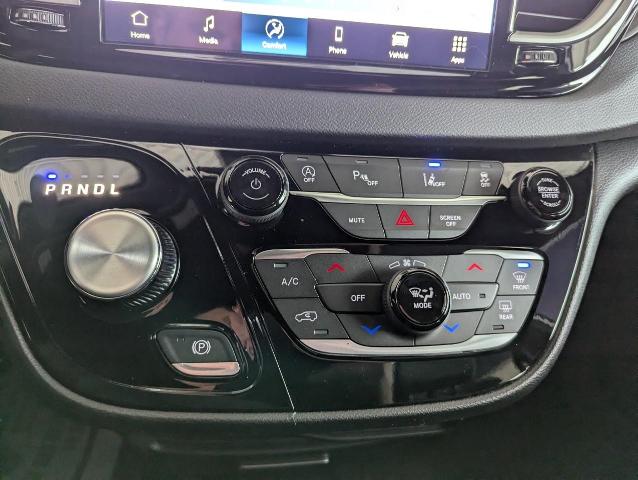 2025 Chrysler Voyager Vehicle Photo in Oshkosh, WI 54901