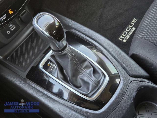 2019 Nissan Rogue Sport Vehicle Photo in DENTON, TX 76210-9321