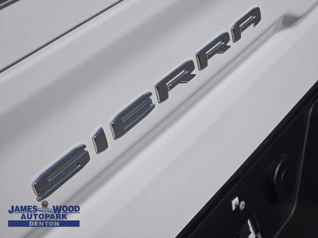 2022 GMC Sierra 1500 Vehicle Photo in DENTON, TX 76210-9321