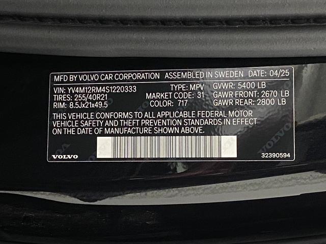 2025 Volvo XC60 Vehicle Photo in Appleton, WI 54913