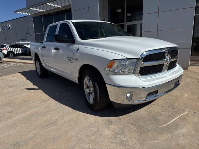 2021 Ram 1500 Classic Vehicle Photo in Winslow, AZ 86047-2439