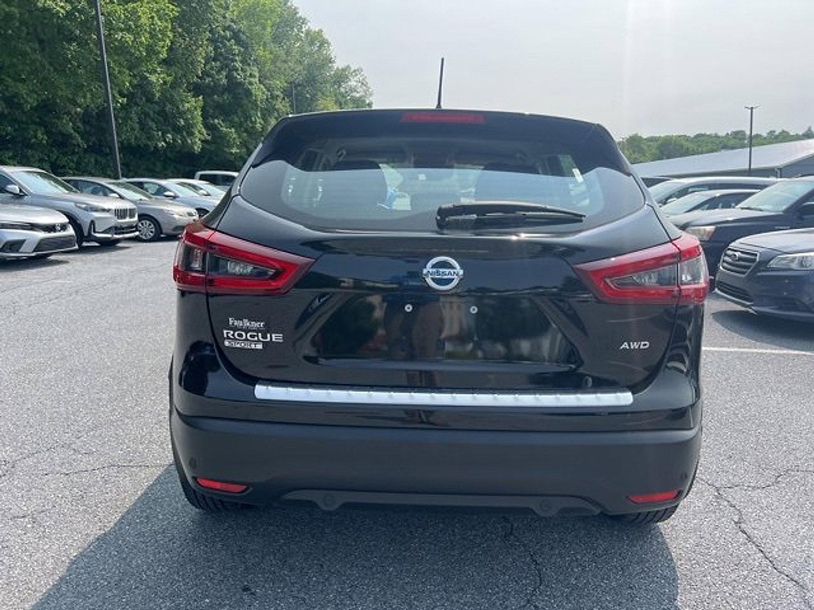 2021 Nissan Rogue Sport Vehicle Photo in Harrisburg, PA 17111