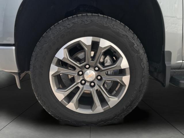 2023 Chevrolet Silverado 1500 Vehicle Photo in GREEN BAY, WI 54303-3330