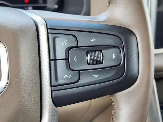 2023 GMC Yukon Vehicle Photo in DENTON, TX 76210-9321