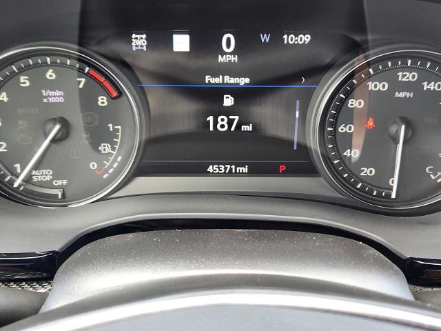 2022 Cadillac XT5 Vehicle Photo in DENTON, TX 76210-9321