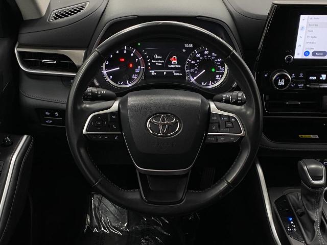 2023 Toyota Highlander Vehicle Photo in Appleton, WI 54913
