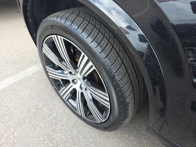 2022 Volvo XC90 Vehicle Photo in ENGLEWOOD, CO 80113-6708