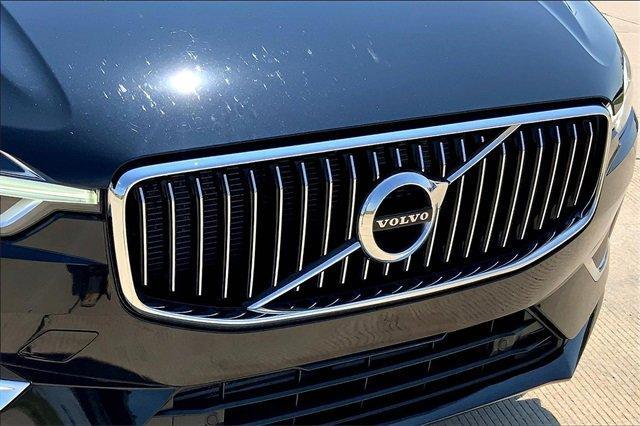 2020 Volvo XC60 Vehicle Photo in TOPEKA, KS 66609-0000