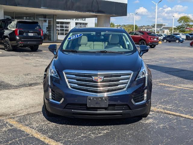 Used 2017 Cadillac XT5 Luxury with VIN 1GYKNBRS6HZ147161 for sale in Villa Park, IL