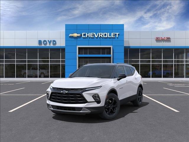 2025 Chevrolet Blazer Vehicle Photo in EMPORIA, VA 23847-1235