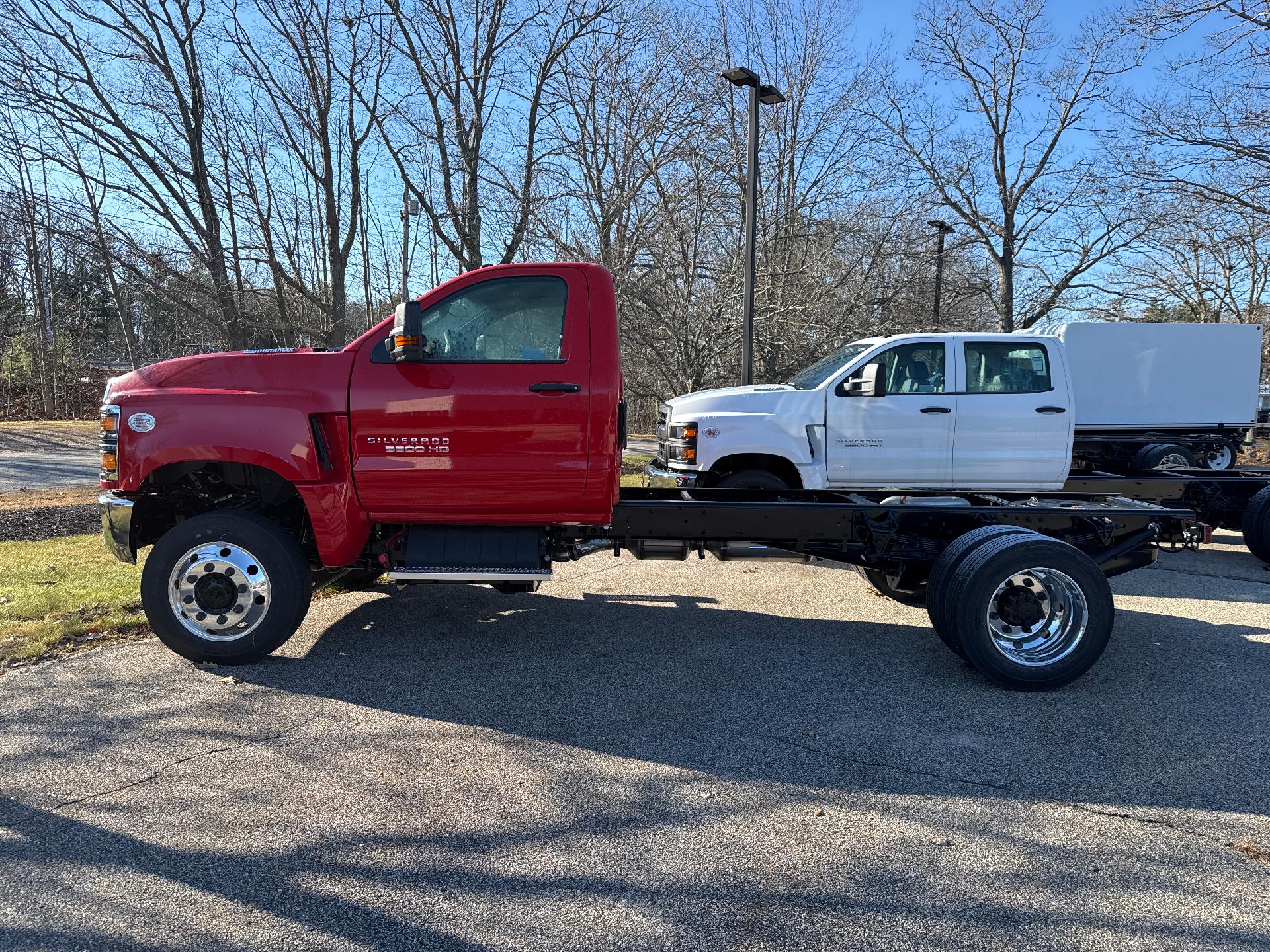 2024 Chevrolet Silverado 5500 HD Vehicle Photo in SOUTH PORTLAND, ME 04106-1997