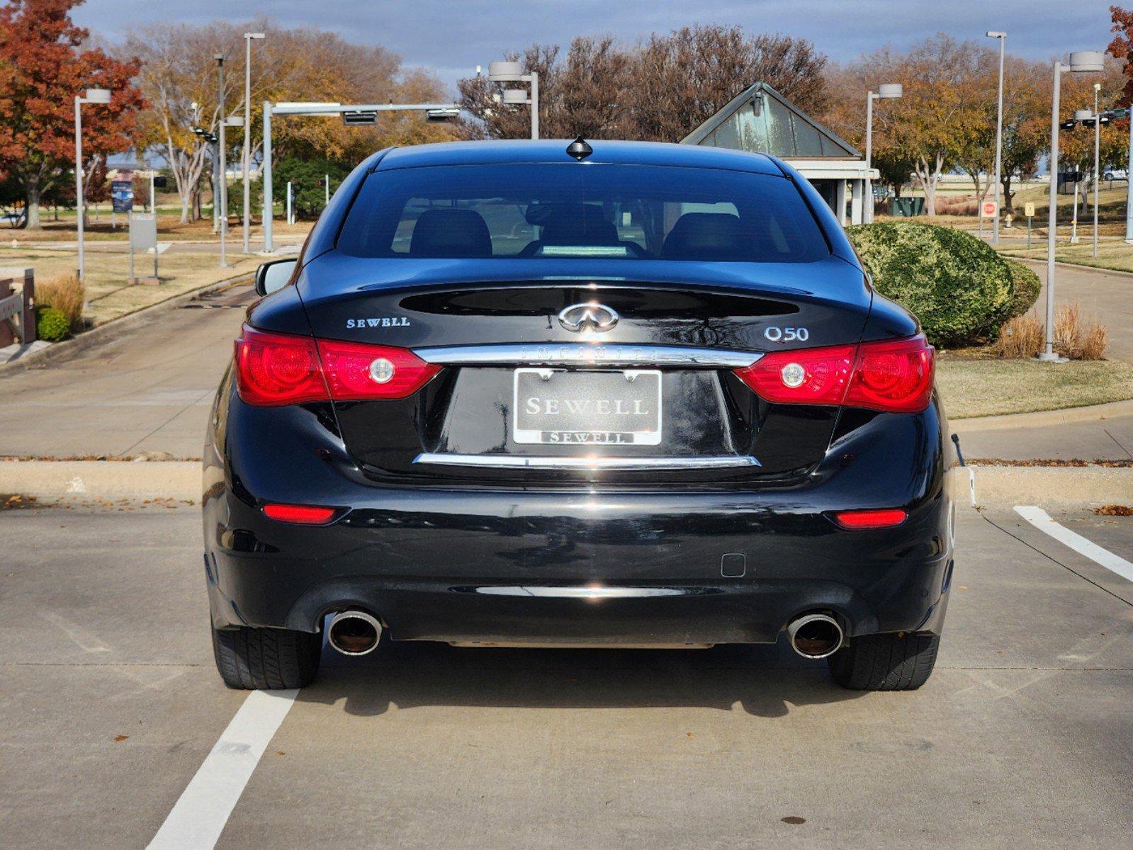 2015 INFINITI Q50 Vehicle Photo in PLANO, TX 75024