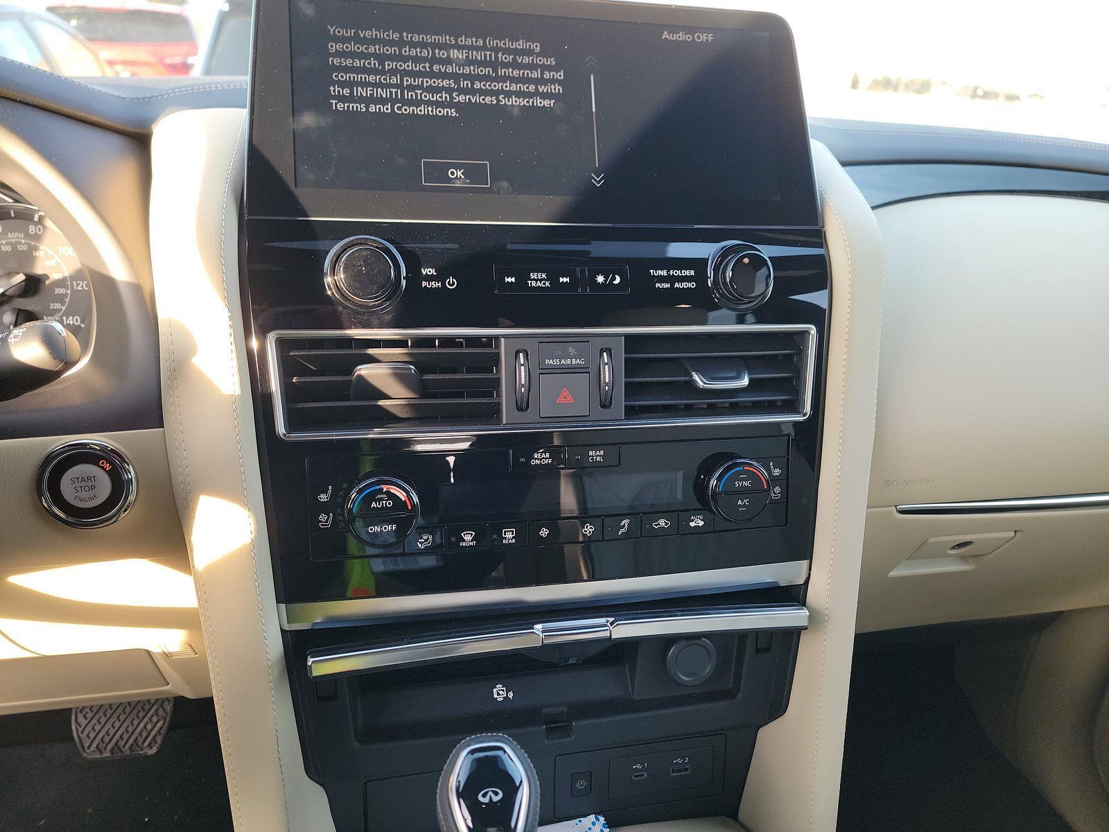 2024 INFINITI QX80 Vehicle Photo in DALLAS, TX 75209