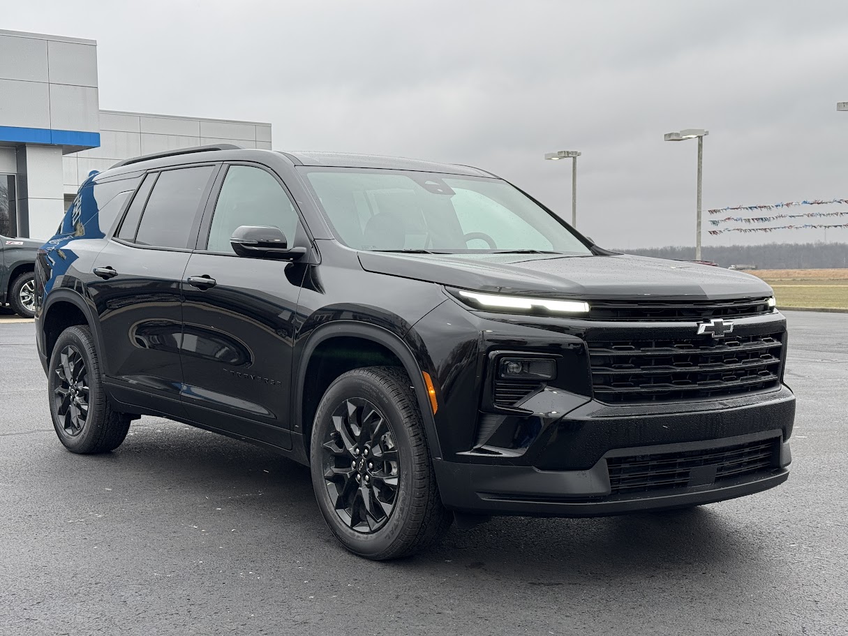 2025 Chevrolet Traverse Vehicle Photo in BOONVILLE, IN 47601-9633