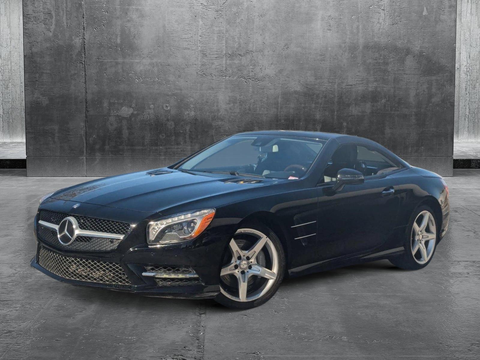 2013 Mercedes-Benz SL-Class Vehicle Photo in Towson, MD 21204