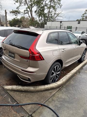 2025 Volvo XC60 Vehicle Photo in Houston, TX 77007