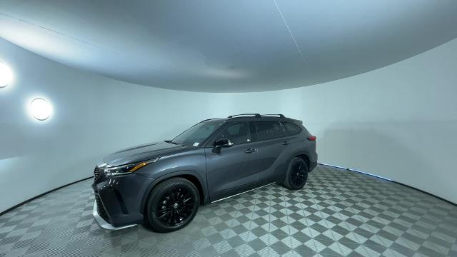 2023 Toyota Highlander Vehicle Photo in GILBERT, AZ 85297-0402