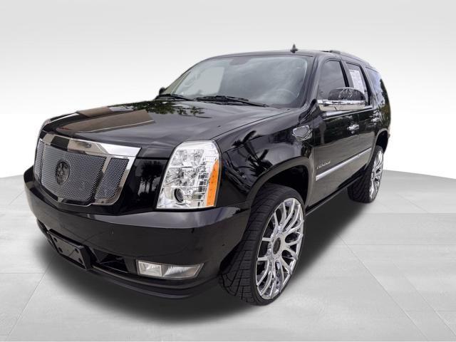 2011 Cadillac Escalade Vehicle Photo in DELRAY BEACH, FL 33483-3294