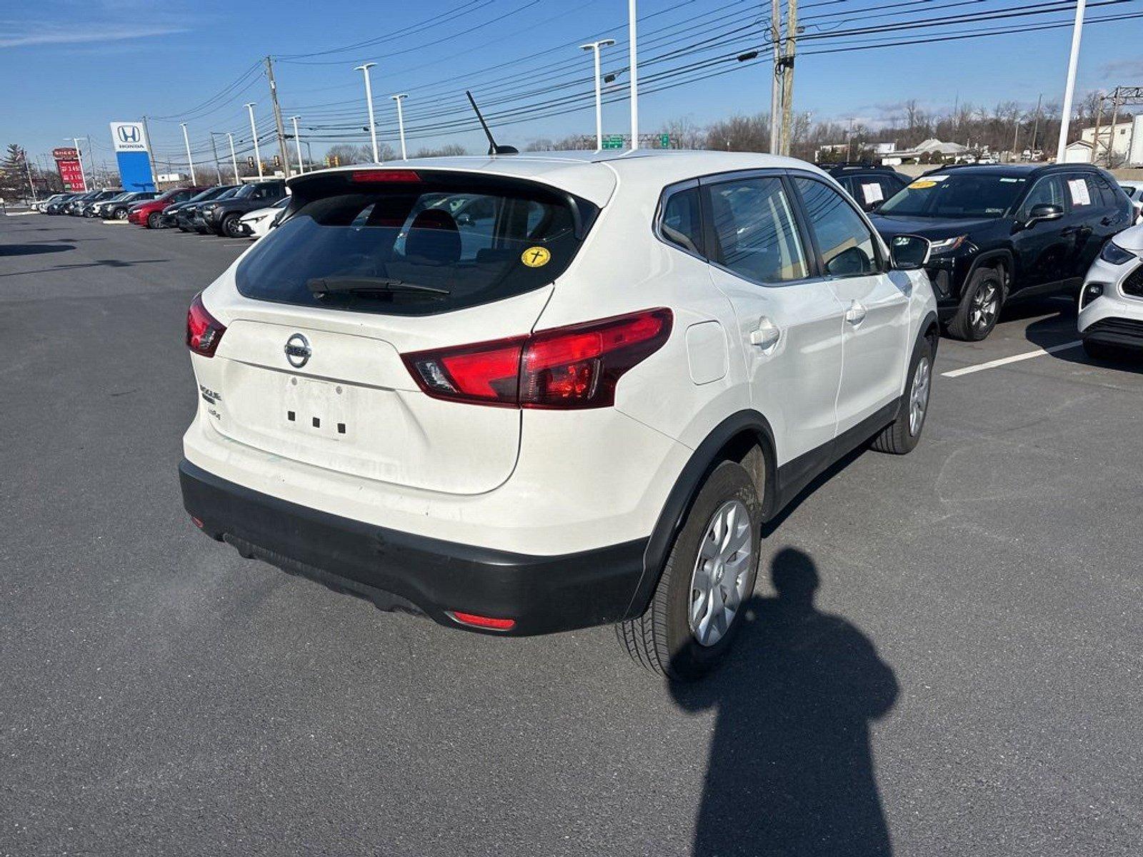 2019 Nissan Rogue Sport Vehicle Photo in Harrisburg, PA 17111