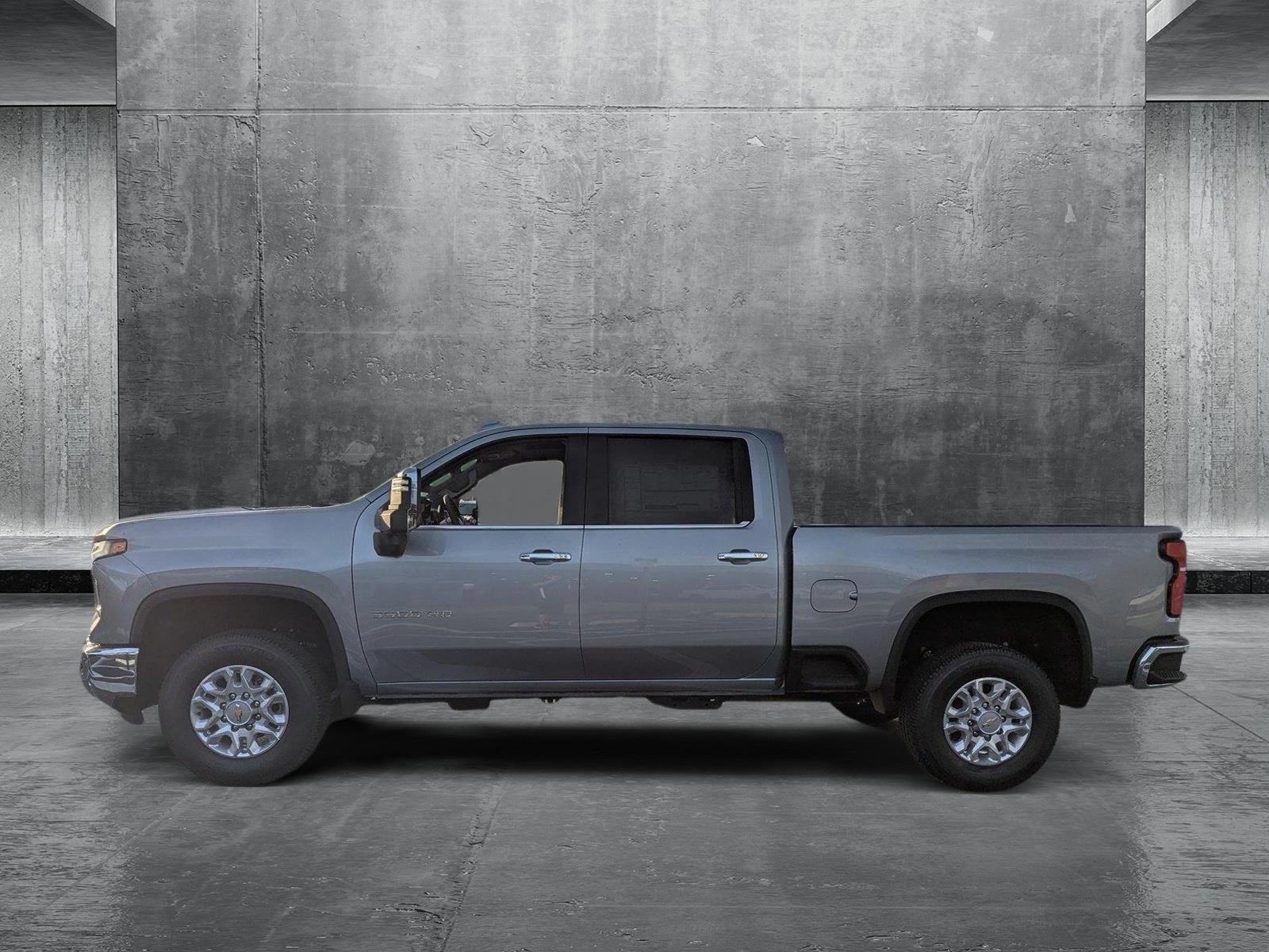 2025 Chevrolet Silverado 3500 HD Vehicle Photo in GREENACRES, FL 33463-3207