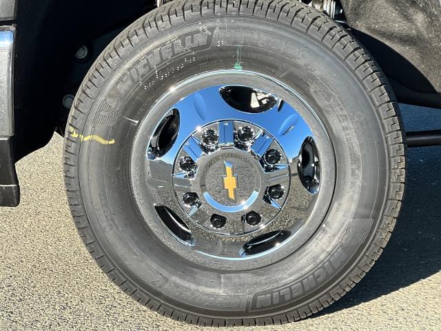 2025 Chevrolet Silverado 3500 HD Vehicle Photo in PITTSBURG, CA 94565-7121