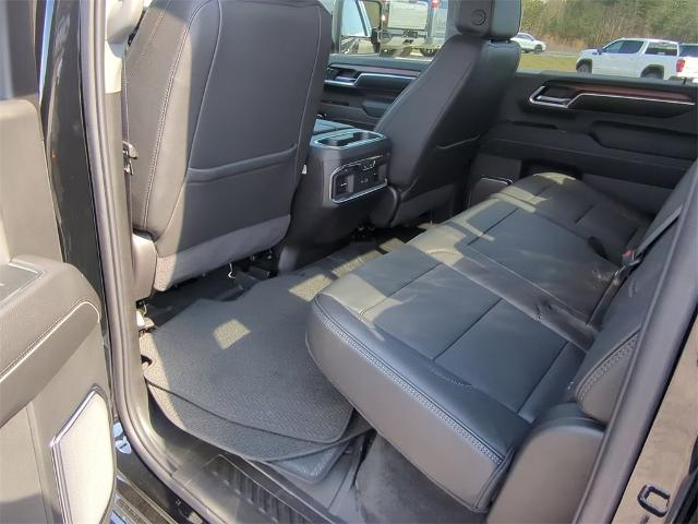 2024 GMC Sierra 3500 HD Vehicle Photo in ALBERTVILLE, AL 35950-0246