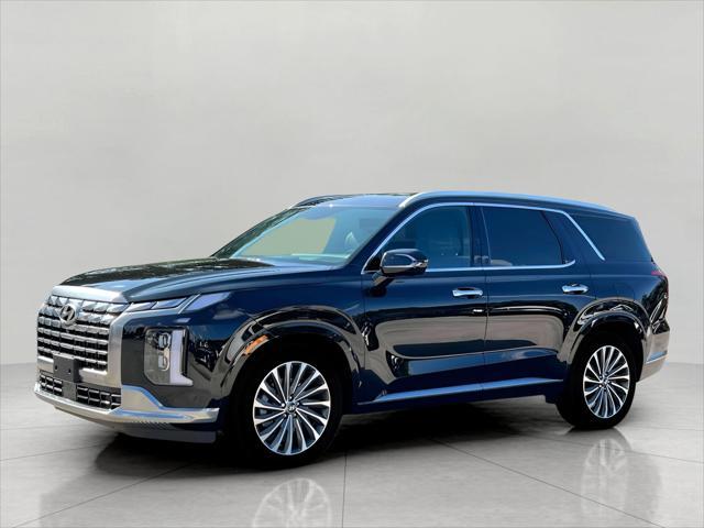 2025 Hyundai PALISADE Vehicle Photo in Green Bay, WI 54304