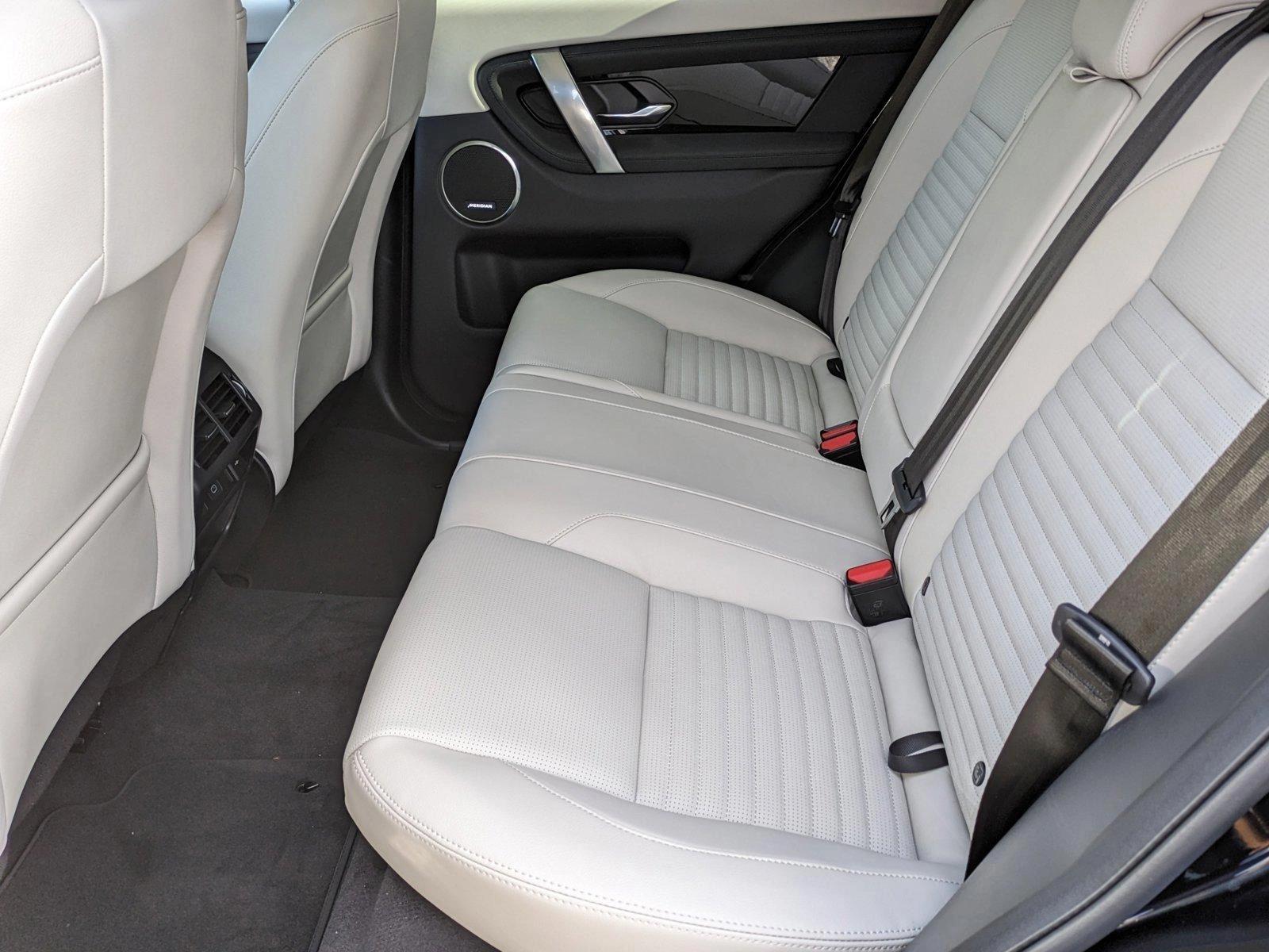 2025 Land Rover Discovery Sport Vehicle Photo in Bethesda, MD 20852