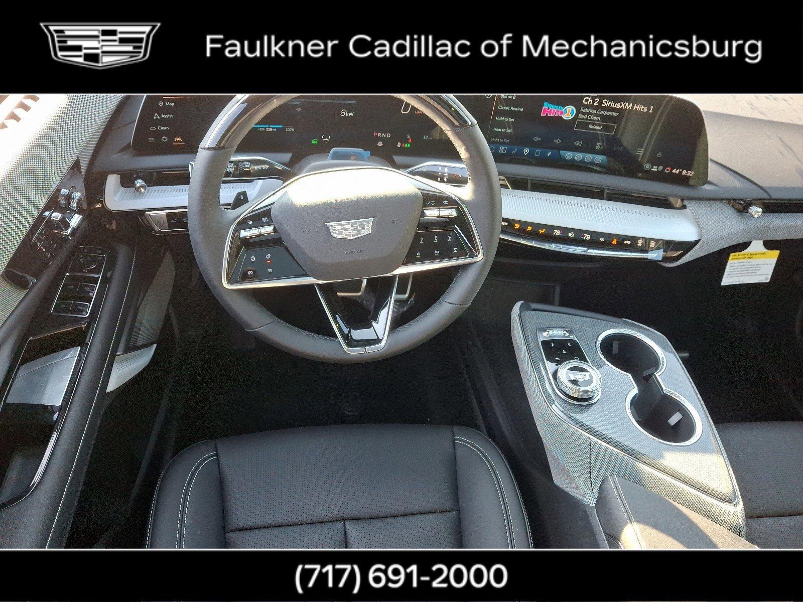 2025 Cadillac OPTIQ Vehicle Photo in MECHANICSBURG, PA 17050-1707