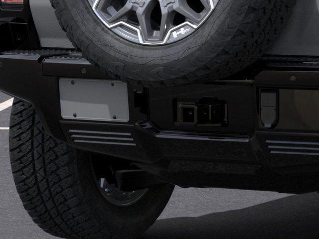 2025 GMC HUMMER EV SUV Vehicle Photo in MEDINA, OH 44256-9631