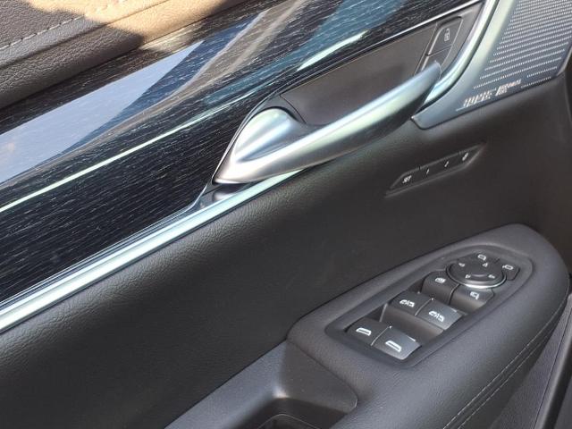2025 Cadillac XT5 Vehicle Photo in Denton, TX 76205