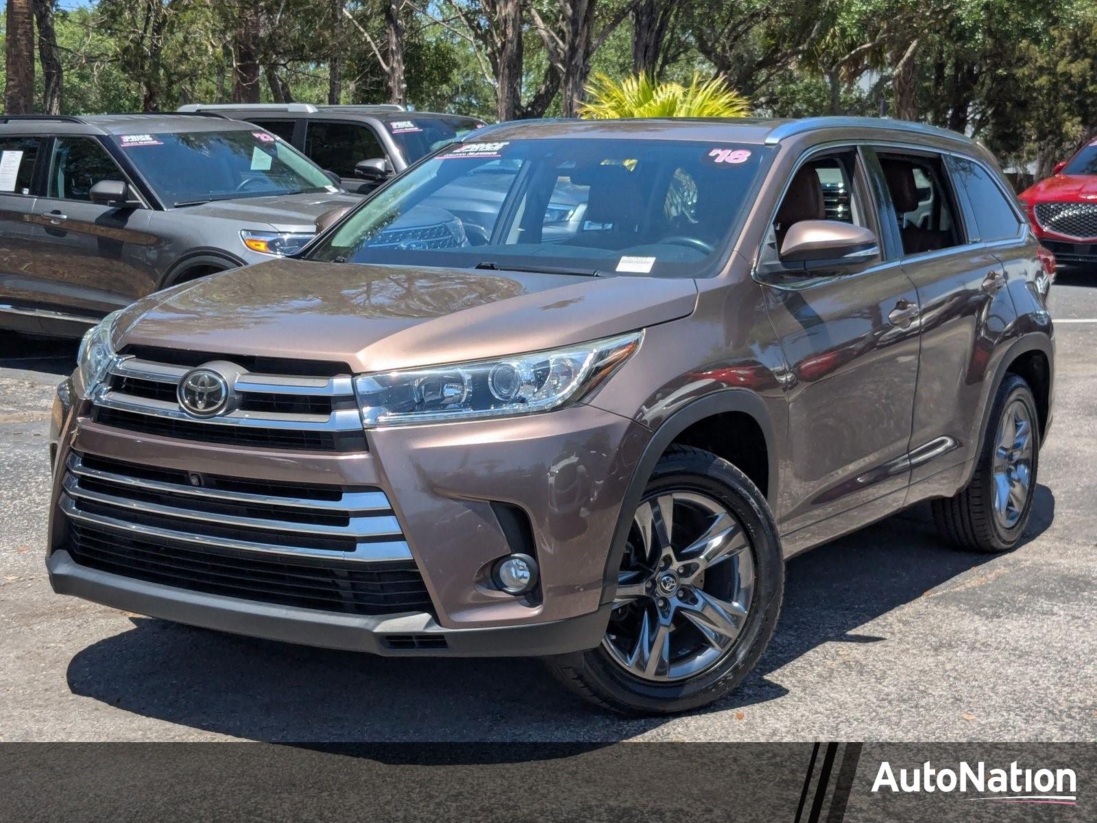 2018 Toyota Highlander Vehicle Photo in Tampa, FL 33614