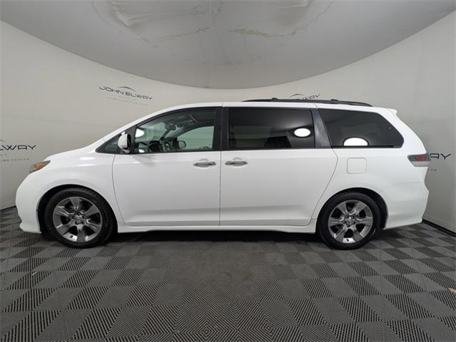 2013 Toyota Sienna Vehicle Photo in ENGLEWOOD, CO 80113-6708