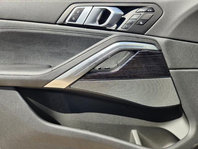 2024 BMW X6 xDrive40i Vehicle Photo in PLANO, TX 75024