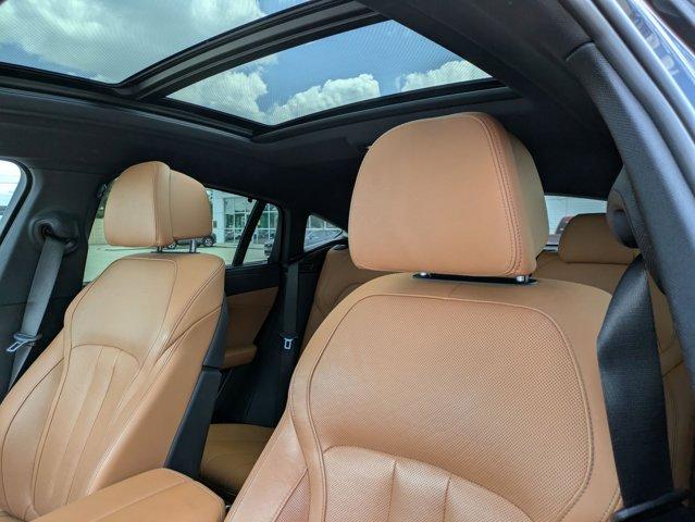 2022 BMW X6 xDrive40i Vehicle Photo in SELMA, TX 78154-1459