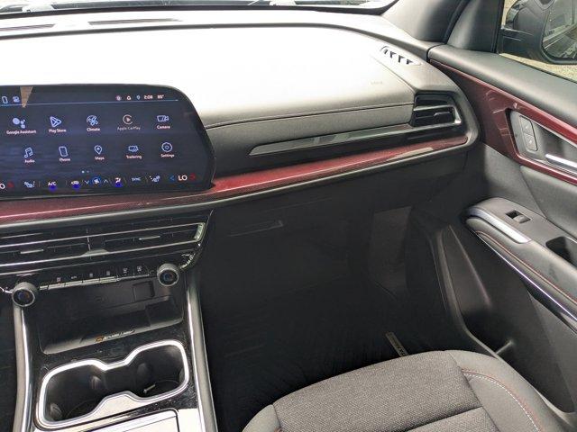 2024 Chevrolet Traverse Vehicle Photo in BRUNSWICK, GA 31525-1881