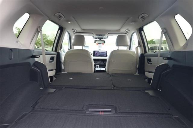 2025 Nissan Rogue Vehicle Photo in Hazelwood, MO 63042