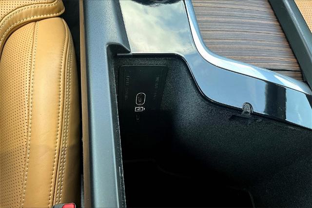 2022 Volvo XC60 Vehicle Photo in Houston, TX 77007