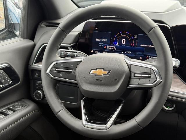 2025 Chevrolet Suburban Vehicle Photo in COLUMBIA, MO 65203-3903