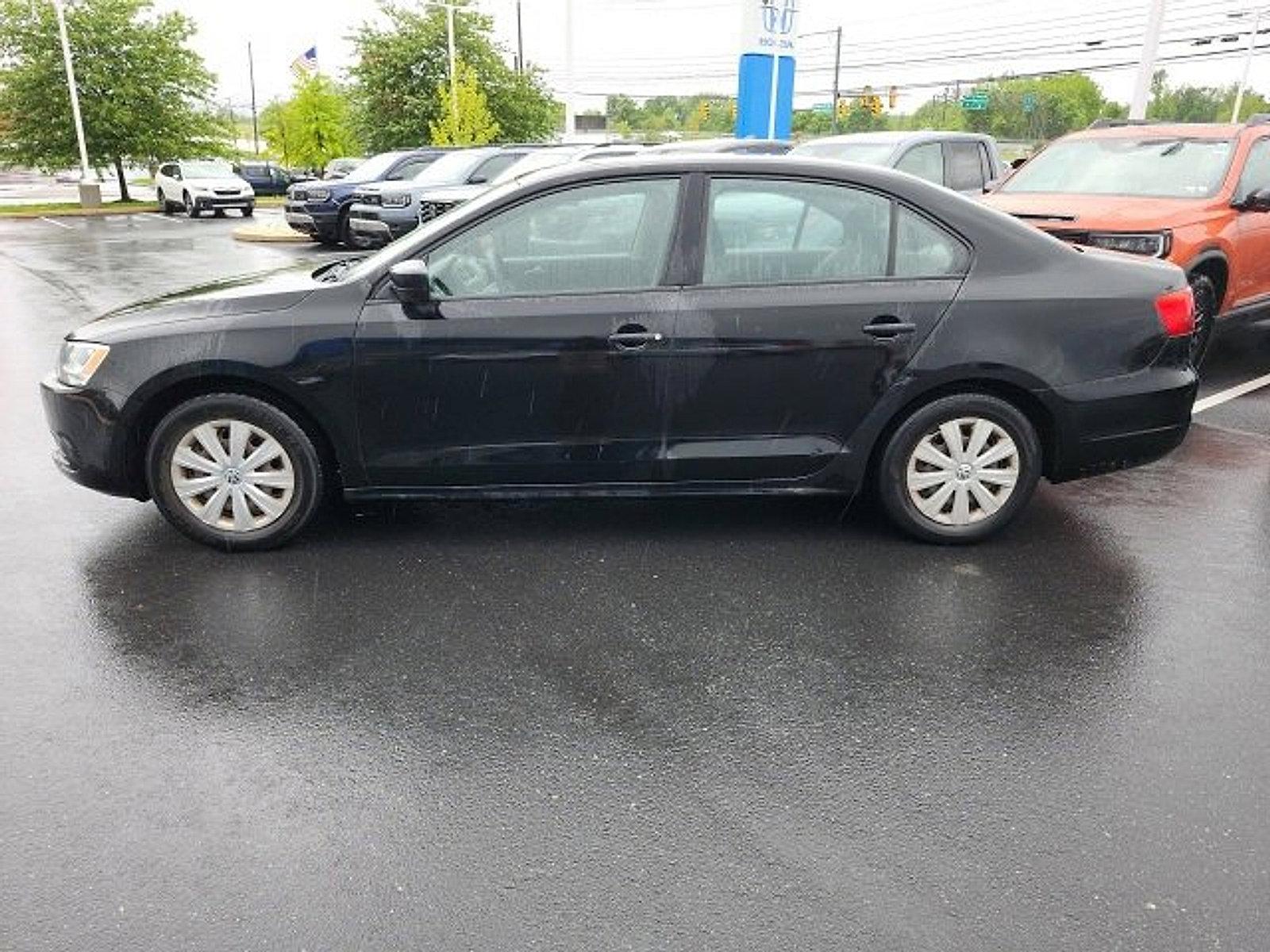 2014 Volkswagen Jetta Sedan Vehicle Photo in Harrisburg, PA 17111
